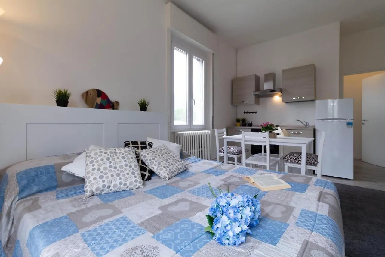 Apartment Le Casette Di Laura - Affitti Brevi Italia Lecco Italy