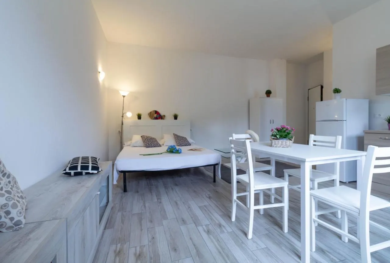 Le Casette Di Laura - Affitti Brevi Italia Lecco Apartment